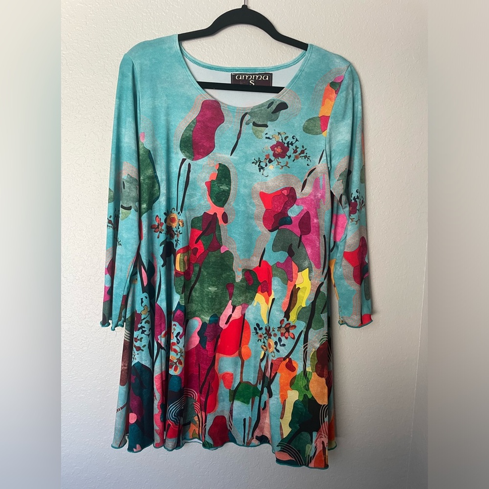 AMMA tunic top